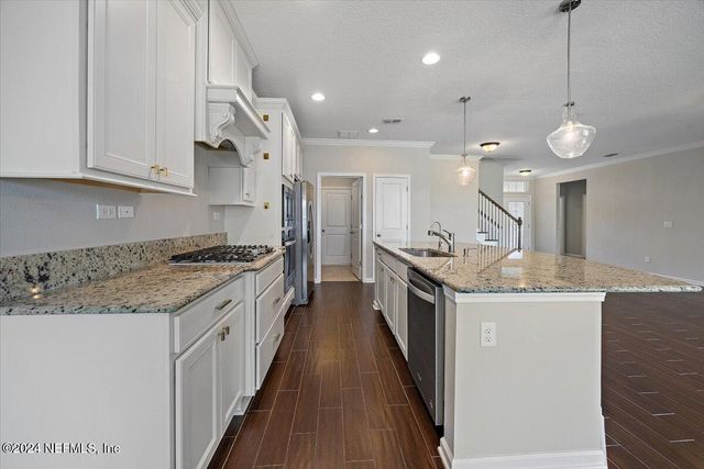 9802 KEVIN Road, Jacksonville, FL 32257