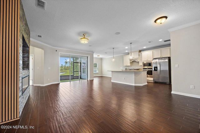 9802 KEVIN Road, Jacksonville, FL 32257