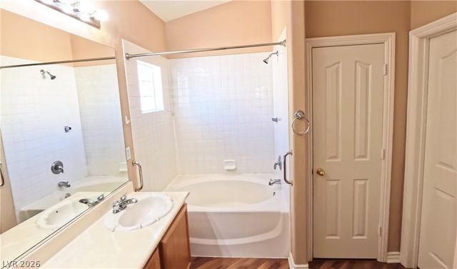 10403 Adams Chase Street, Las Vegas, NV 89183
