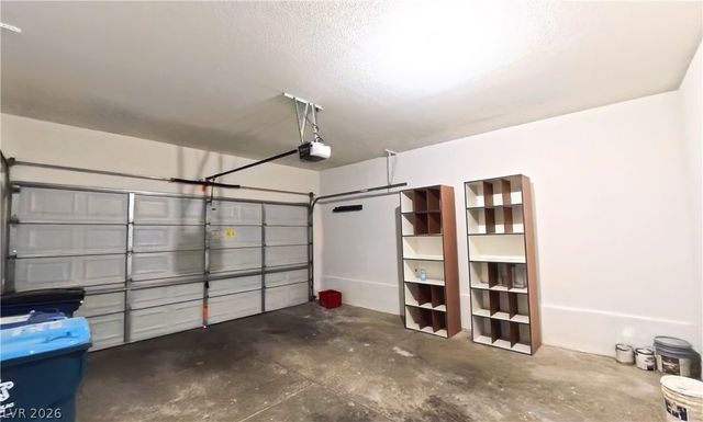 10403 Adams Chase Street, Las Vegas, NV 89183