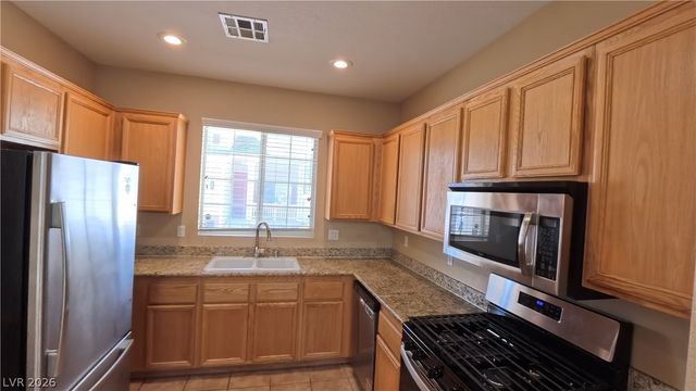 10403 Adams Chase Street, Las Vegas, NV 89183