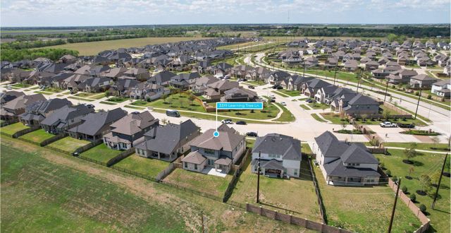 3319 Learning Tree Lane, Rosenberg, TX 77471