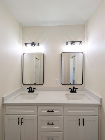 207 Sides Boulevard, Bullard, TX 75757