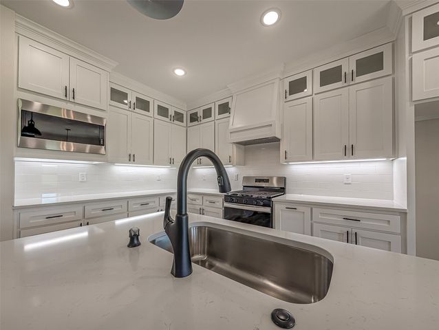 207 Sides Boulevard, Bullard, TX 75757