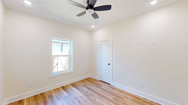 207 Sides Boulevard, Bullard, TX 75757