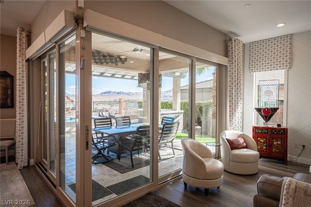 36 Cliffwater Street, Henderson, NV 89011