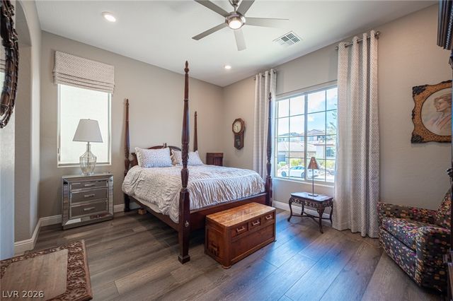 36 Cliffwater Street, Henderson, NV 89011