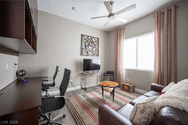 36 Cliffwater Street, Henderson, NV 89011