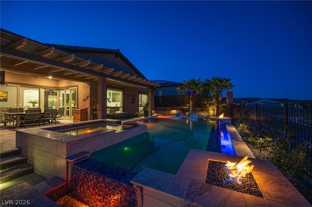 36 Cliffwater Street, Henderson, NV 89011