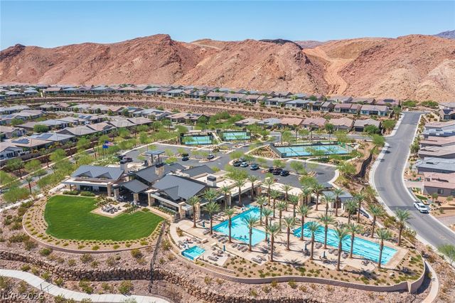 36 Cliffwater Street, Henderson, NV 89011