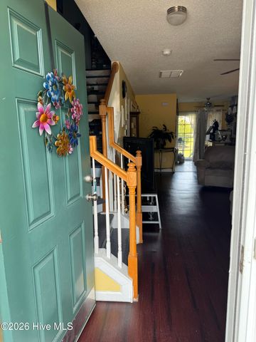 32 Calabash Lakes Boulevard, Calabash, NC 28467