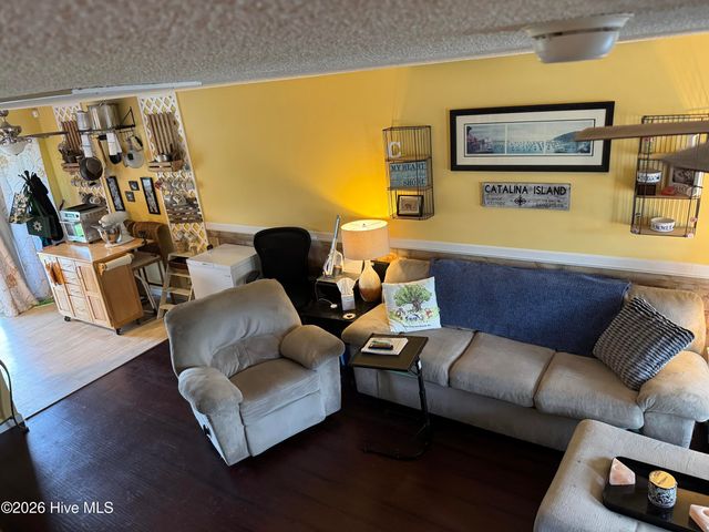 32 Calabash Lakes Boulevard, Calabash, NC 28467