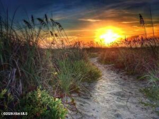 32 Calabash Lakes Boulevard, Calabash, NC 28467