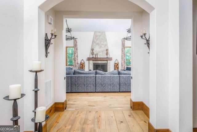 3118 W Roxboro Road NE, Atlanta, GA 30324