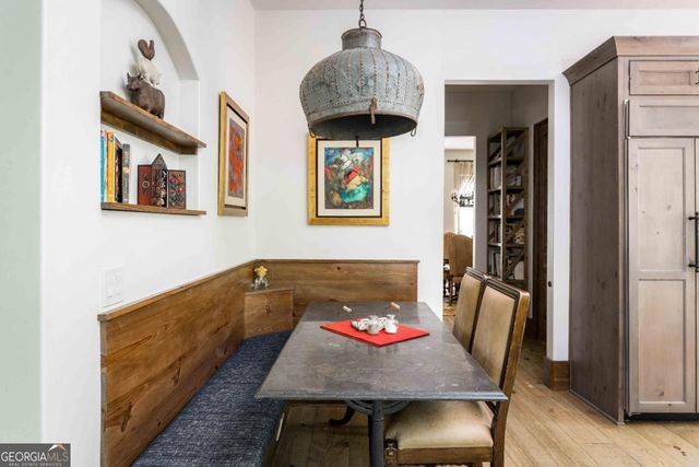 3118 W Roxboro Road NE, Atlanta, GA 30324