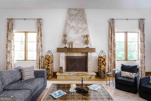 3118 W Roxboro Road NE, Atlanta, GA 30324