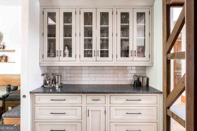 3118 W Roxboro Road NE, Atlanta, GA 30324