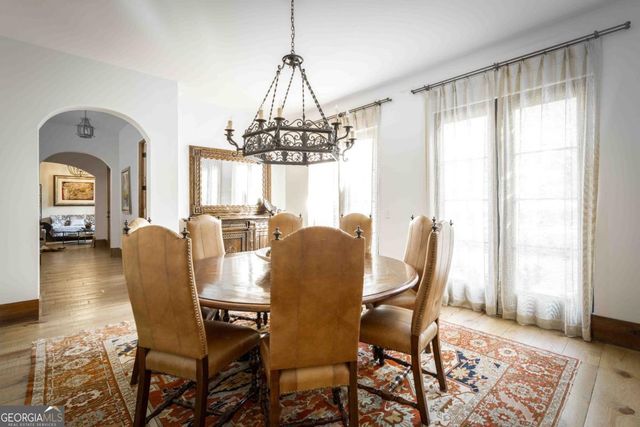 3118 W Roxboro Road NE, Atlanta, GA 30324