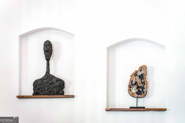 3118 W Roxboro Road NE, Atlanta, GA 30324