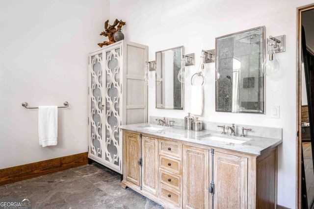 3118 W Roxboro Road NE, Atlanta, GA 30324