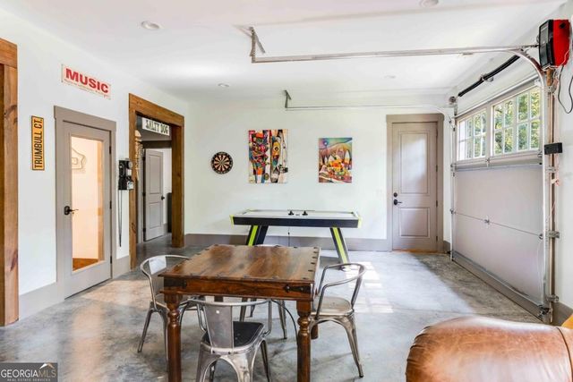 3118 W Roxboro Road NE, Atlanta, GA 30324