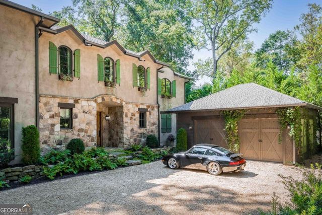 3118 W Roxboro Road NE, Atlanta, GA 30324