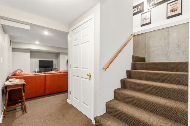 62 South Street C, Plymouth, MA 02110