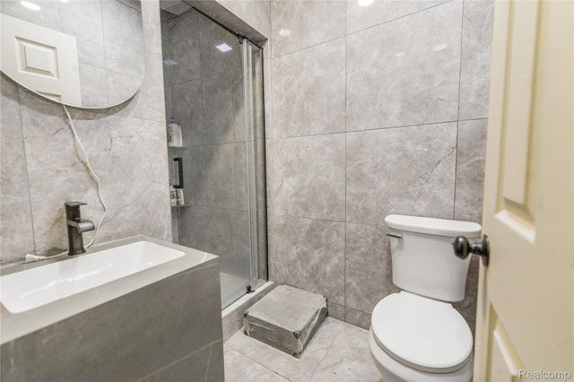 1261 Military Street, Detroit, MI 48209