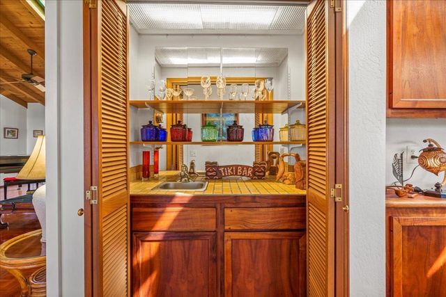 634 Laniolu Pl, Kihei, HI 96753