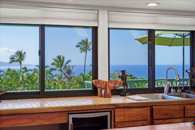 634 Laniolu Pl, Kihei, HI 96753
