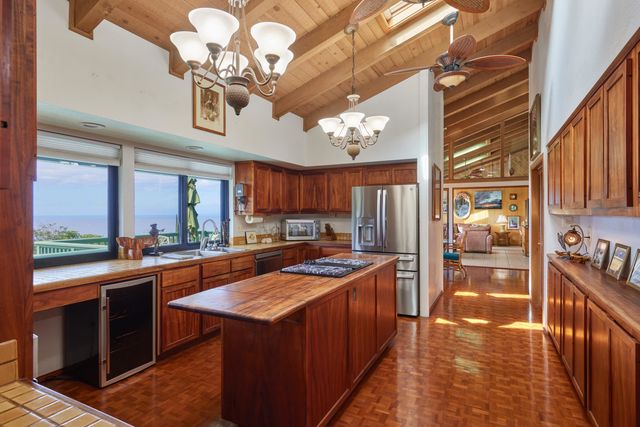 634 Laniolu Pl, Kihei, HI 96753