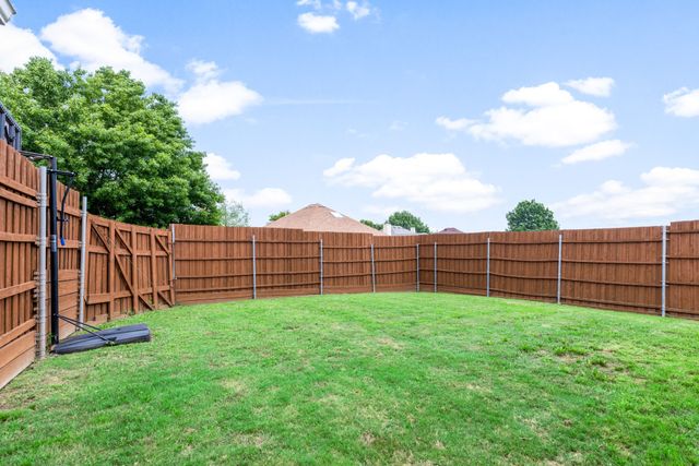 901 rutherford Drive, Mesquite, TX 75149