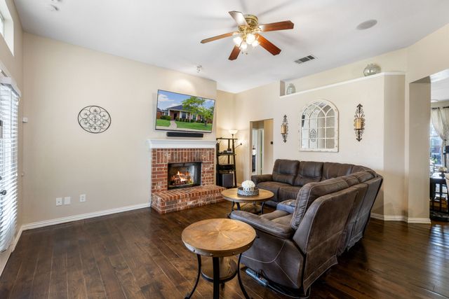 901 rutherford Drive, Mesquite, TX 75149