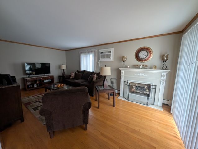 6025 W 64th Place 6, Chicago, IL 60638