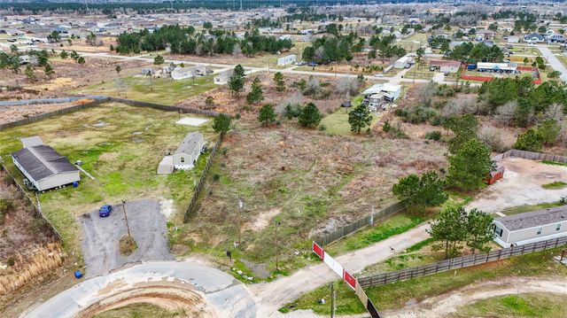 5122 2 County Road, Cleveland, TX 77327