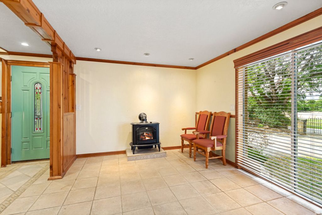 553 PEZEL RD, Tooele, UT 84074 — photo 4