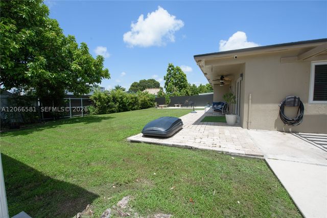 29730 SW 142nd Pl, Homestead, FL 33033
