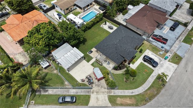 29730 SW 142nd Pl, Homestead, FL 33033