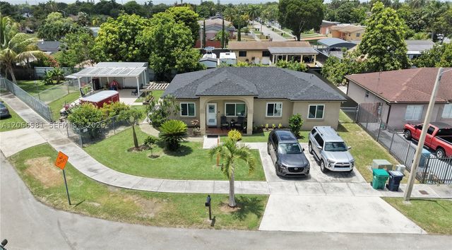29730 SW 142nd Pl, Homestead, FL 33033