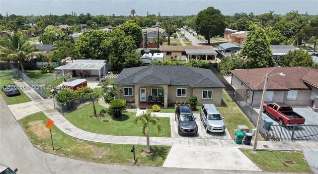 29730 SW 142nd Pl, Homestead, FL 33033