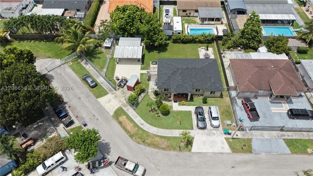 29730 SW 142nd Pl, Homestead, FL 33033