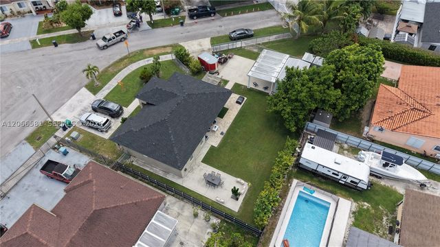 29730 SW 142nd Pl, Homestead, FL 33033