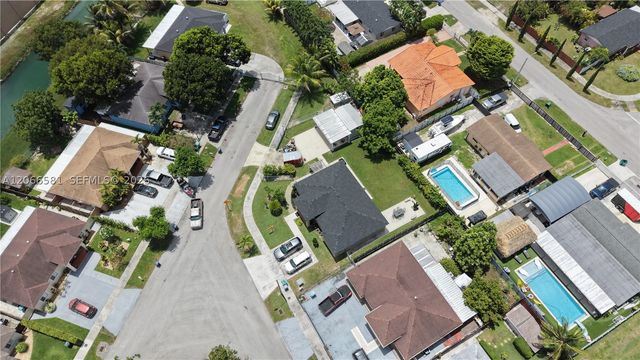 29730 SW 142nd Pl, Homestead, FL 33033