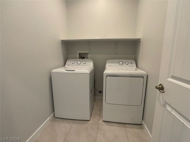 300 Crescent Verse Street, Henderson, NV 89015