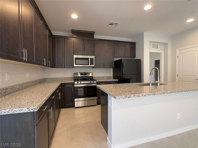 300 Crescent Verse Street, Henderson, NV 89015