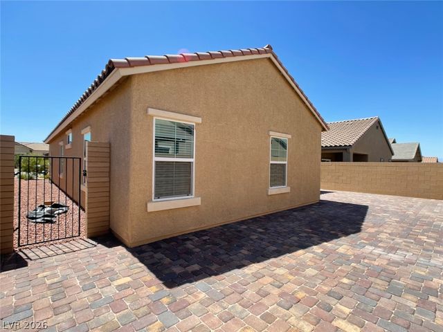 300 Crescent Verse Street, Henderson, NV 89015