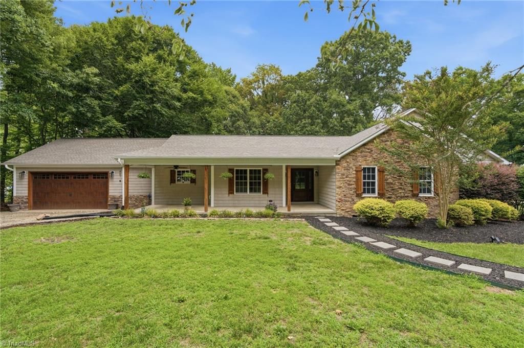 376 Staplewood Road, Lexington, NC 27295