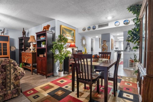 400 EL CAMINO DRIVE 210, Winter Haven, FL 33884