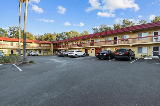 400 EL CAMINO DRIVE 210, Winter Haven, FL 33884