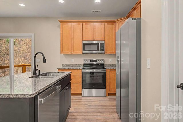 515 Betts Branch Road, Bryson City, NC 28713